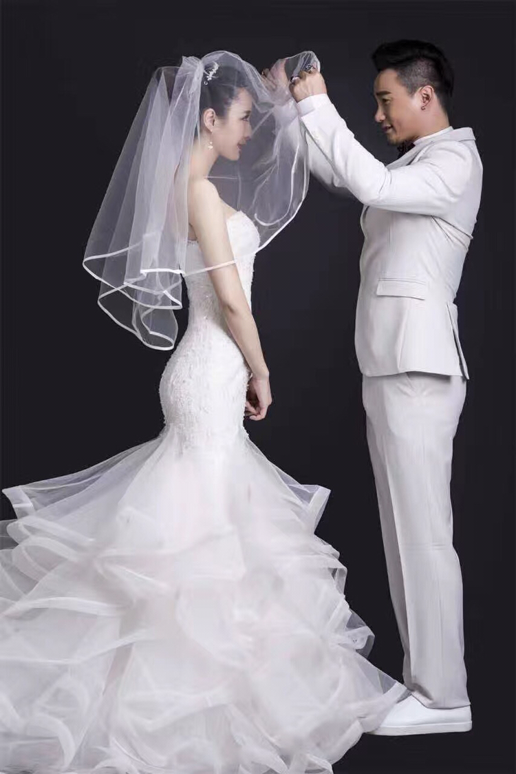 奈斯婚纱美妆馆