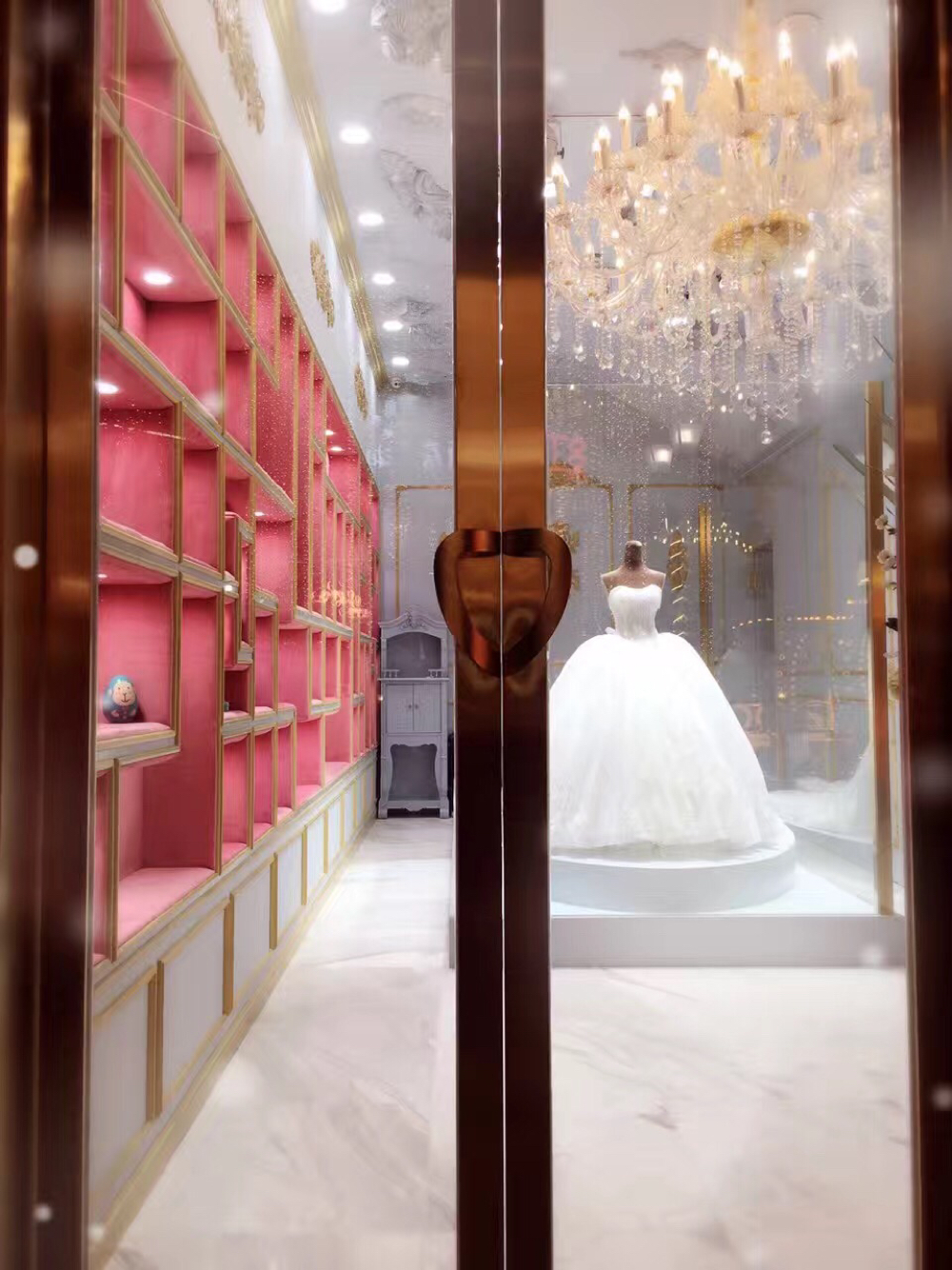 果石梦想新娘婚纱馆（汉街店）