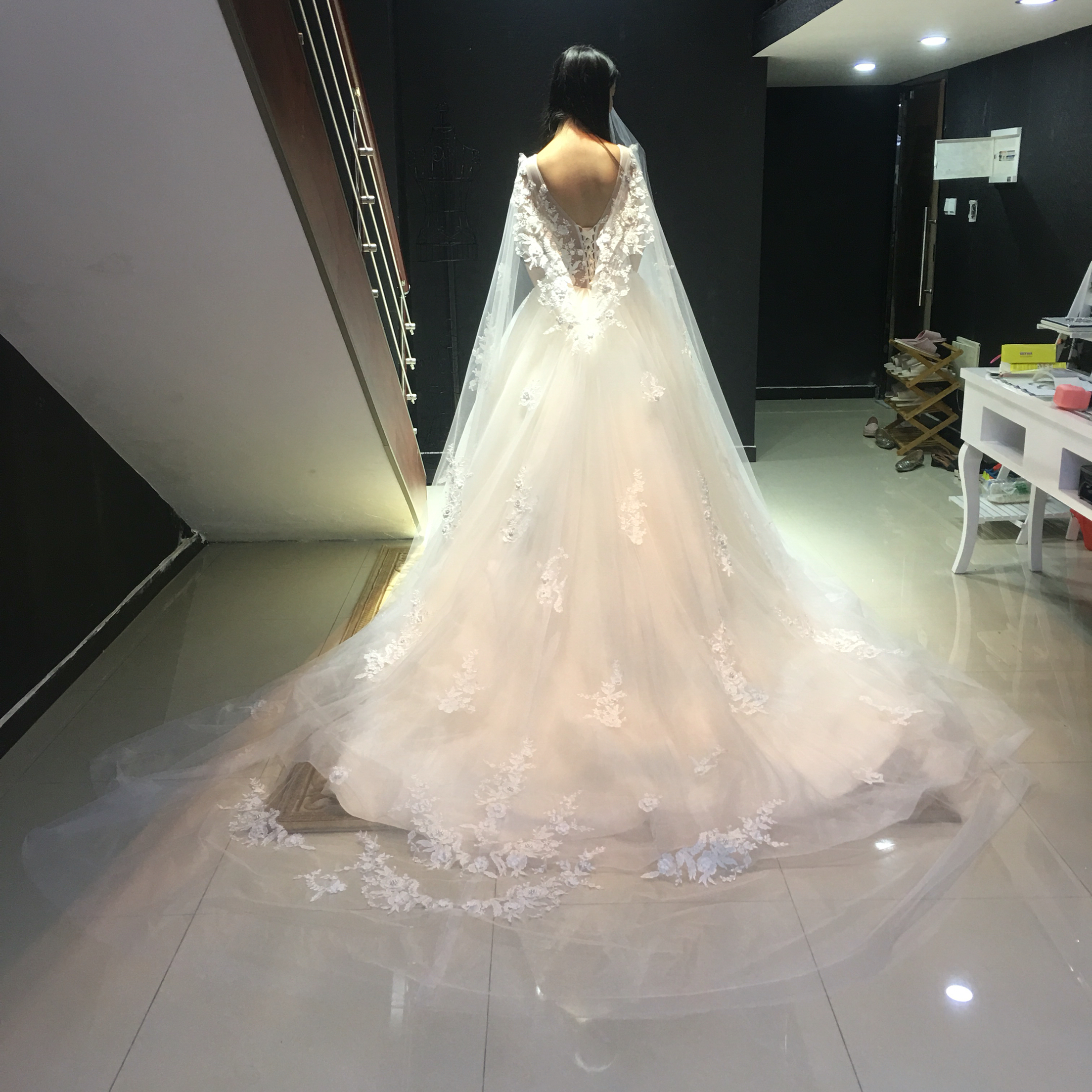 misa觅纱婚纱礼服馆