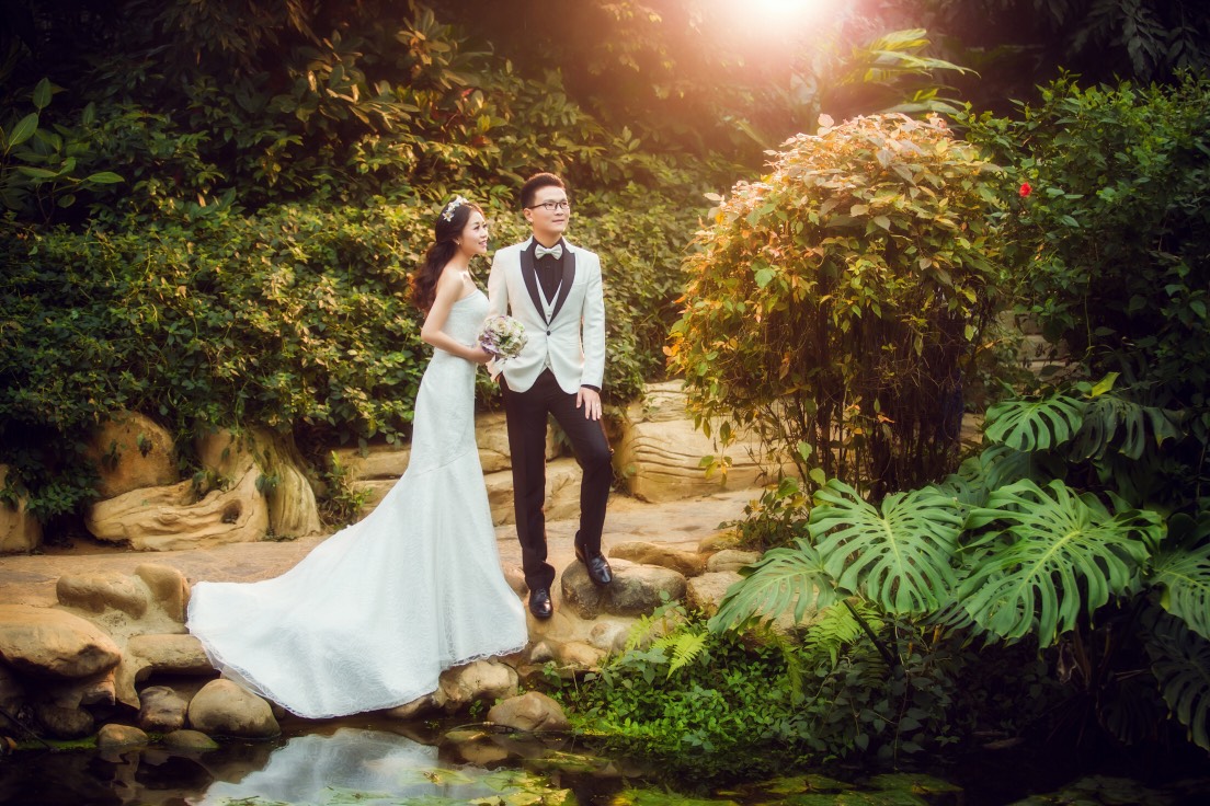 等了三个月的婚纱照终于拿到啦 慢慢备婚中