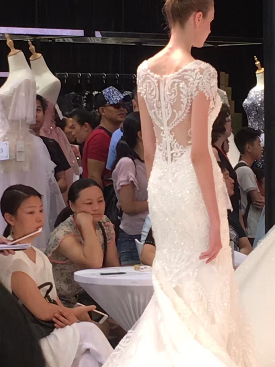 唐糖婚纱工作室