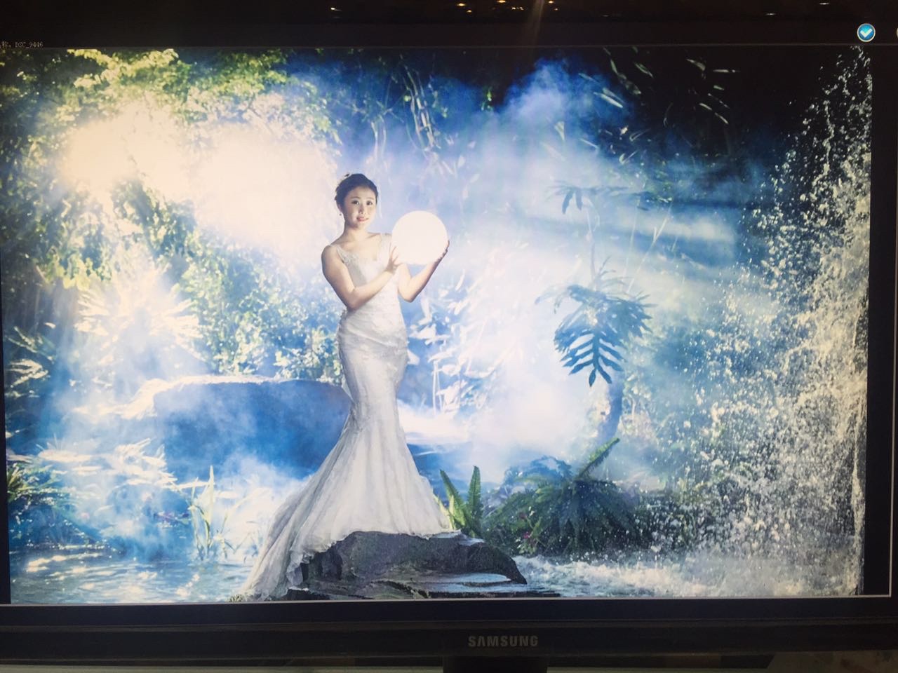 婚纱照原片就这么赞[大笑]好开森