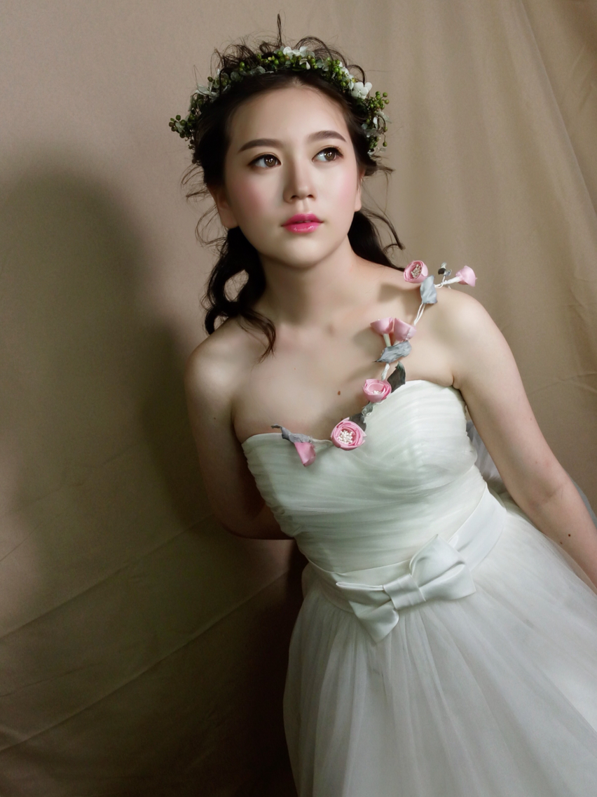 彩妆造型师权玥