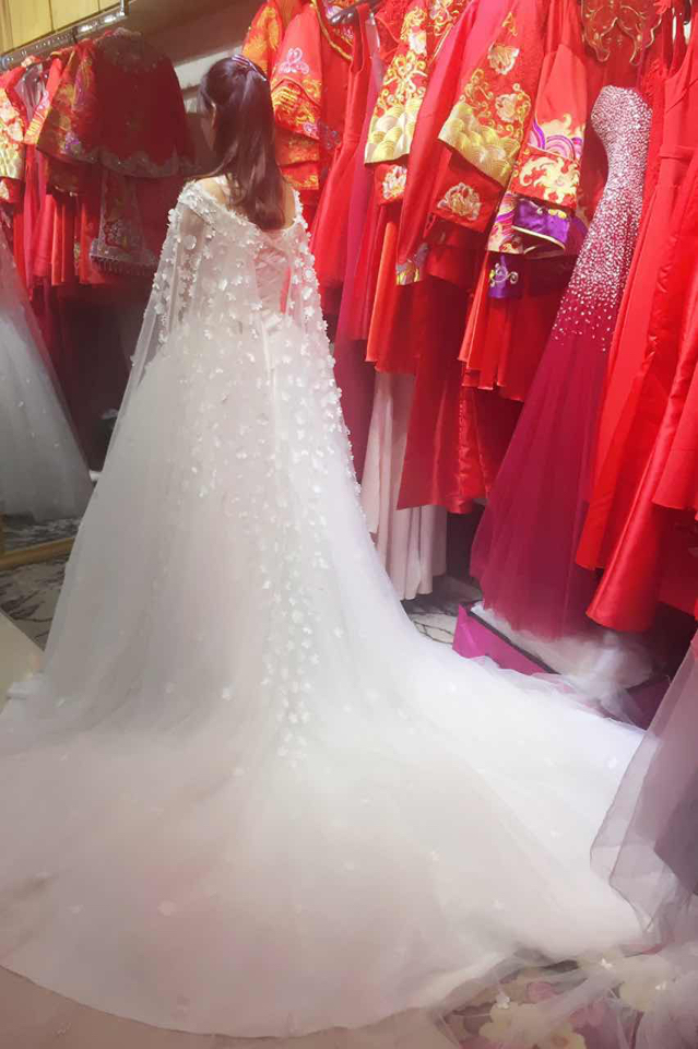 女王格调婚纱礼服馆