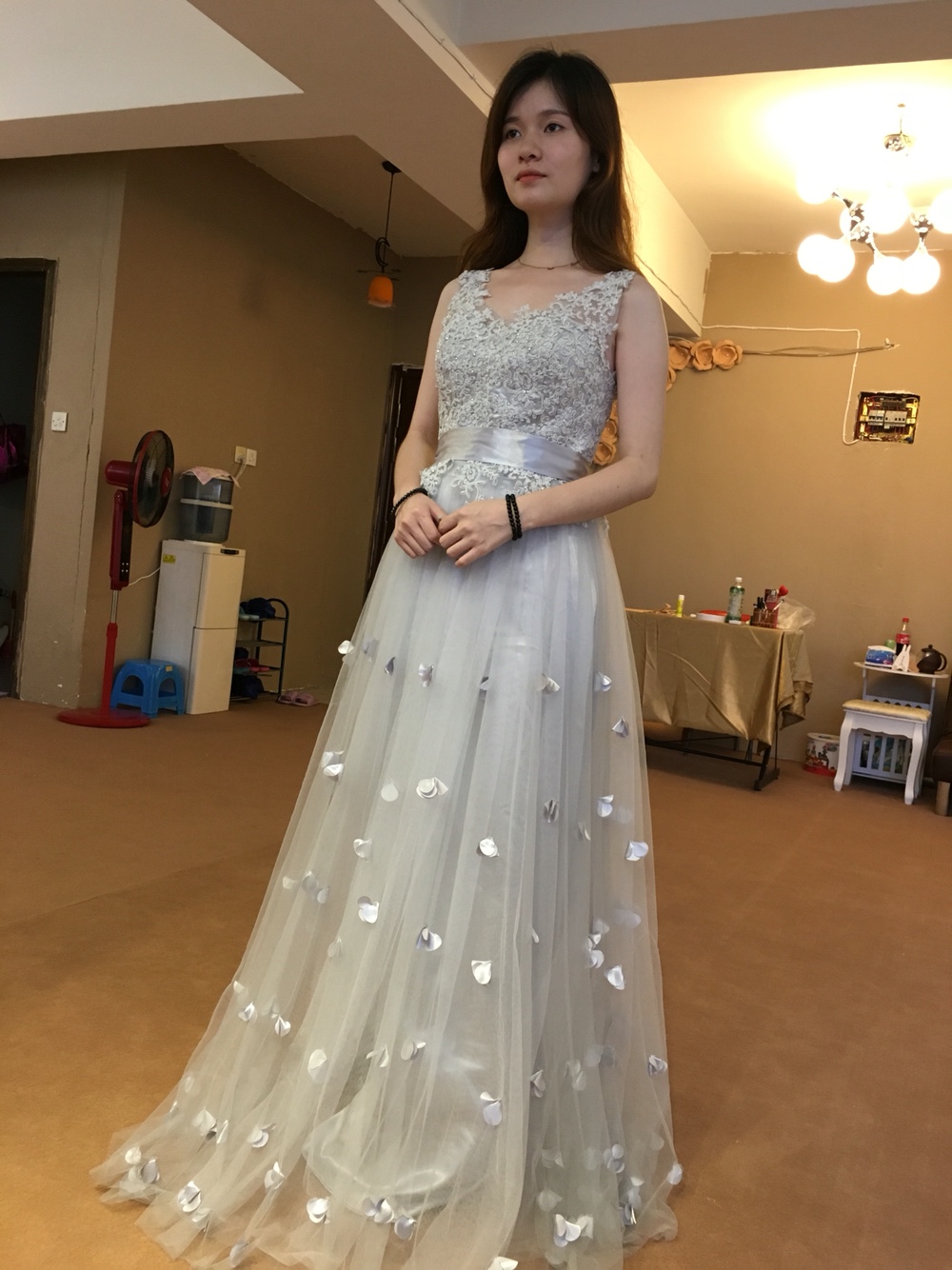 偶遇心怡婚纱