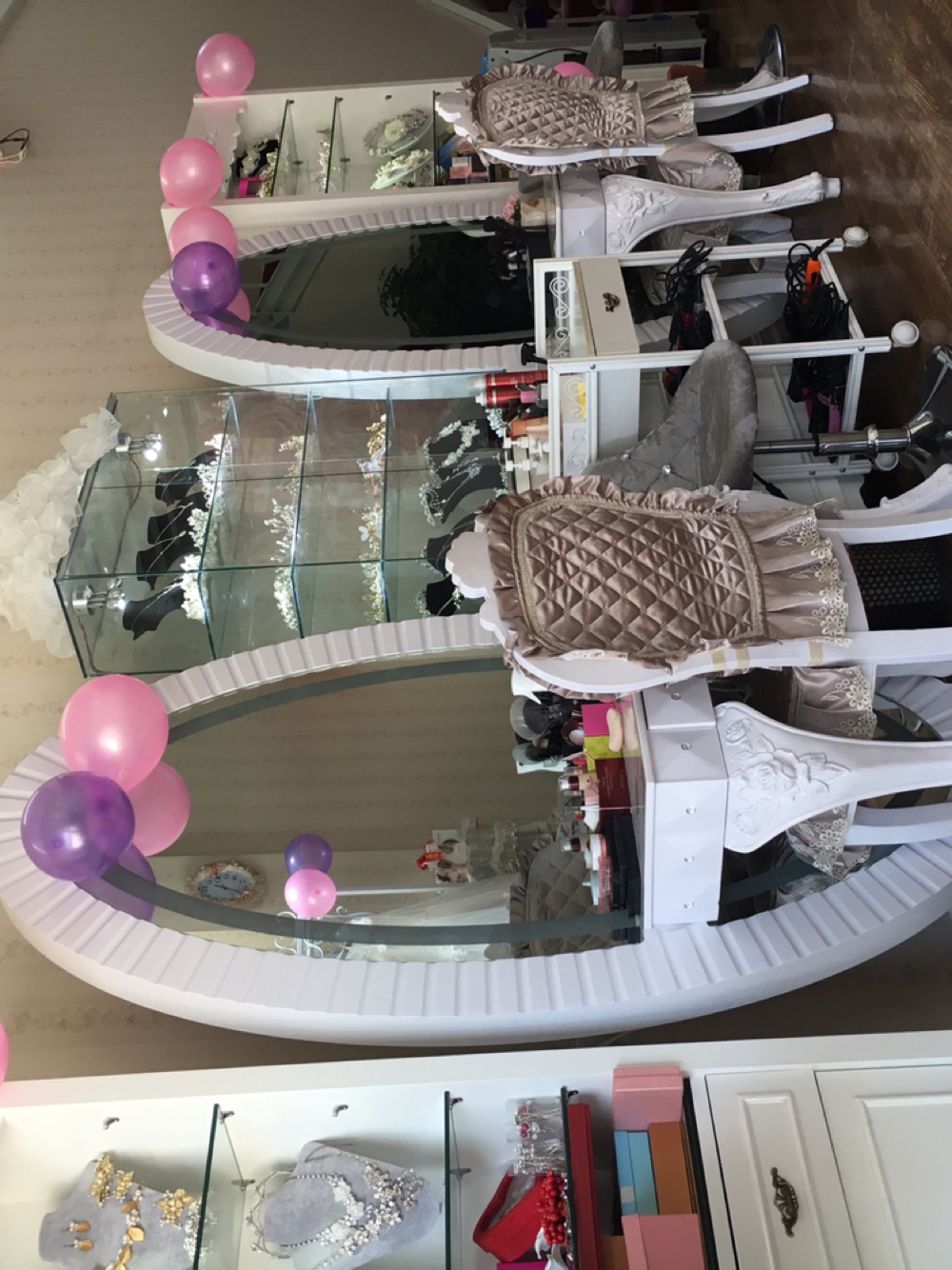 薇妆婚纱工作室