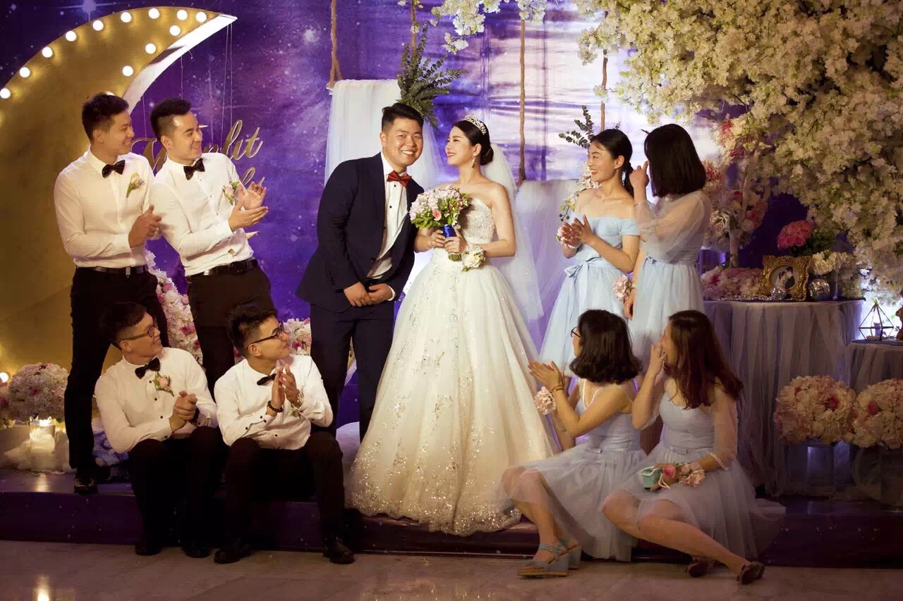 Queena Bridal昆娜品牌婚纱