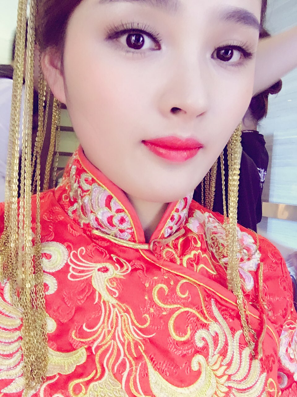 昨天刚在太郎花子拍的婚纱照，不知道出来咋样。