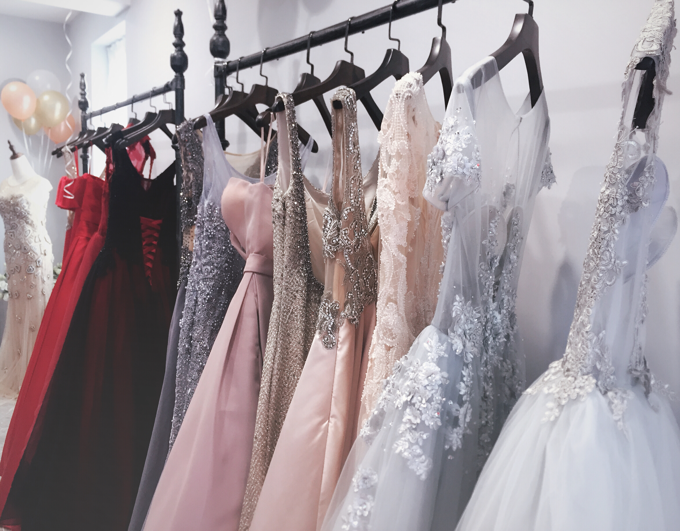 LE WISH高级婚纱礼服定制