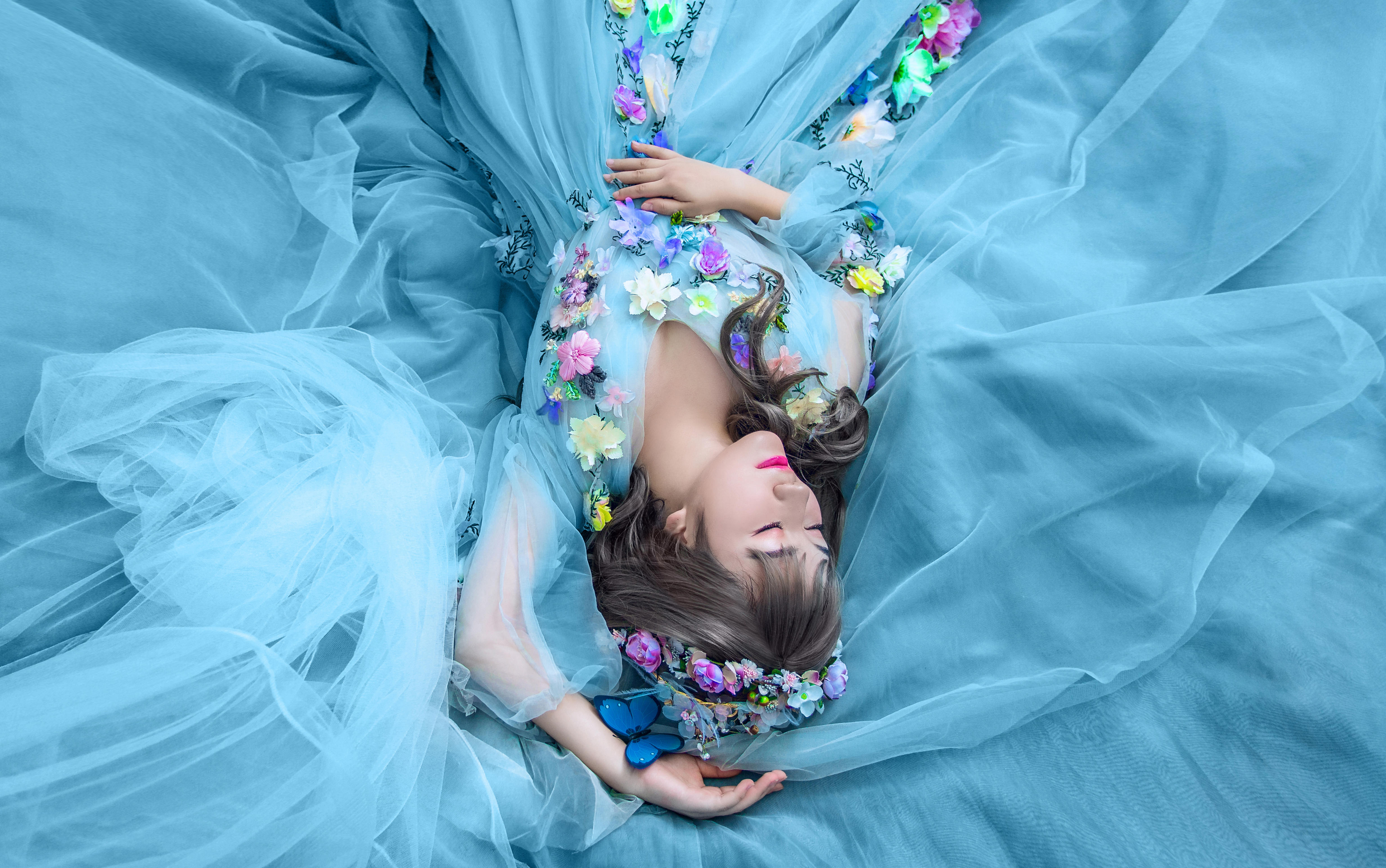 热门写真特惠 / 个性写真创作，风格自选