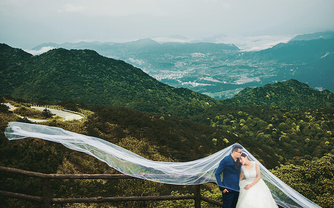 【一价全包】2天1晚+包邮+送婚纱+送礼服