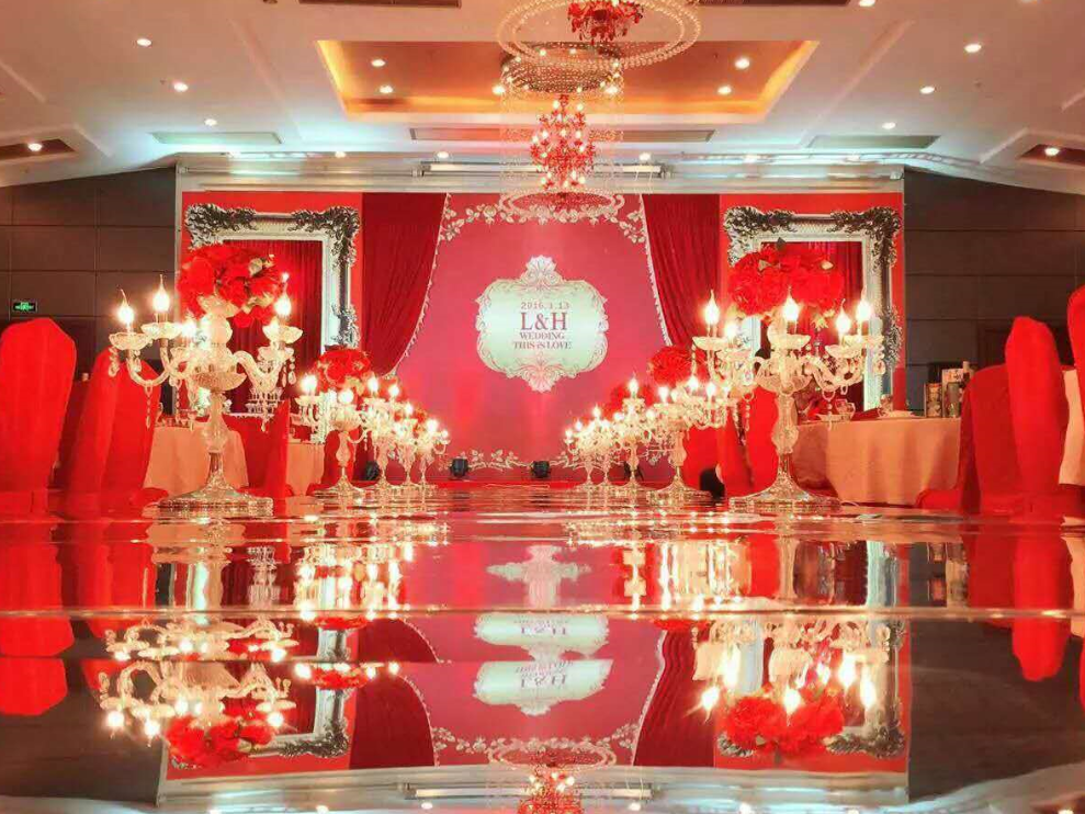 无锡华爱婚典3880起 部分酒店免进场费