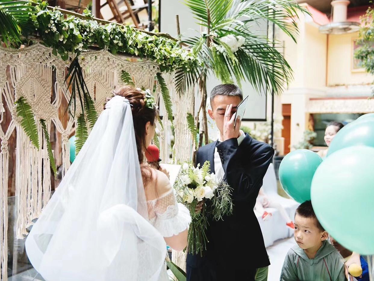 【千寻婚礼】自然风布幔鲜花场 黄河风情园 眀场