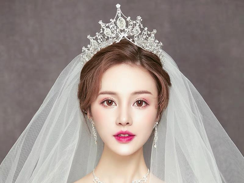 【火爆高级专属定制】资深档全天跟妆＋进口头饰睫毛