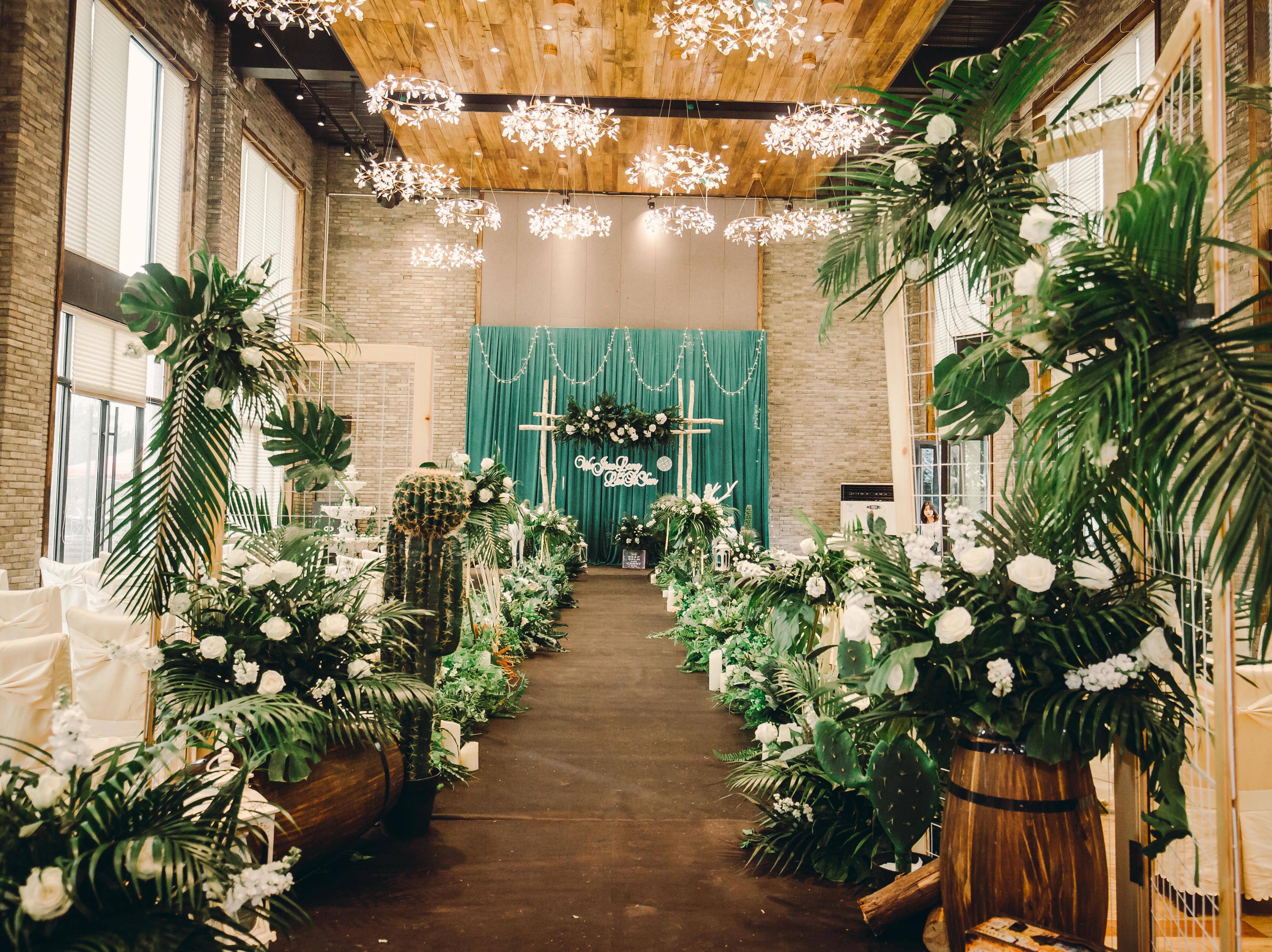 莱拉精致婚礼策划—【来日可期】