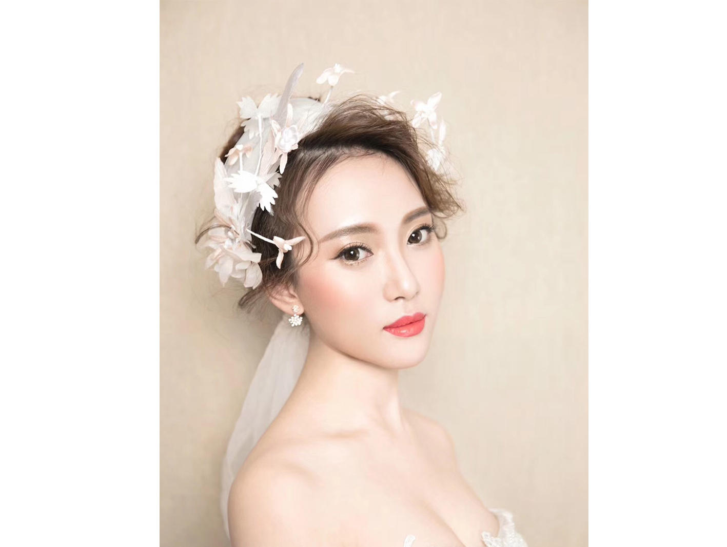 首席化妆造型师 新娘跟妆半天+送新郎妆