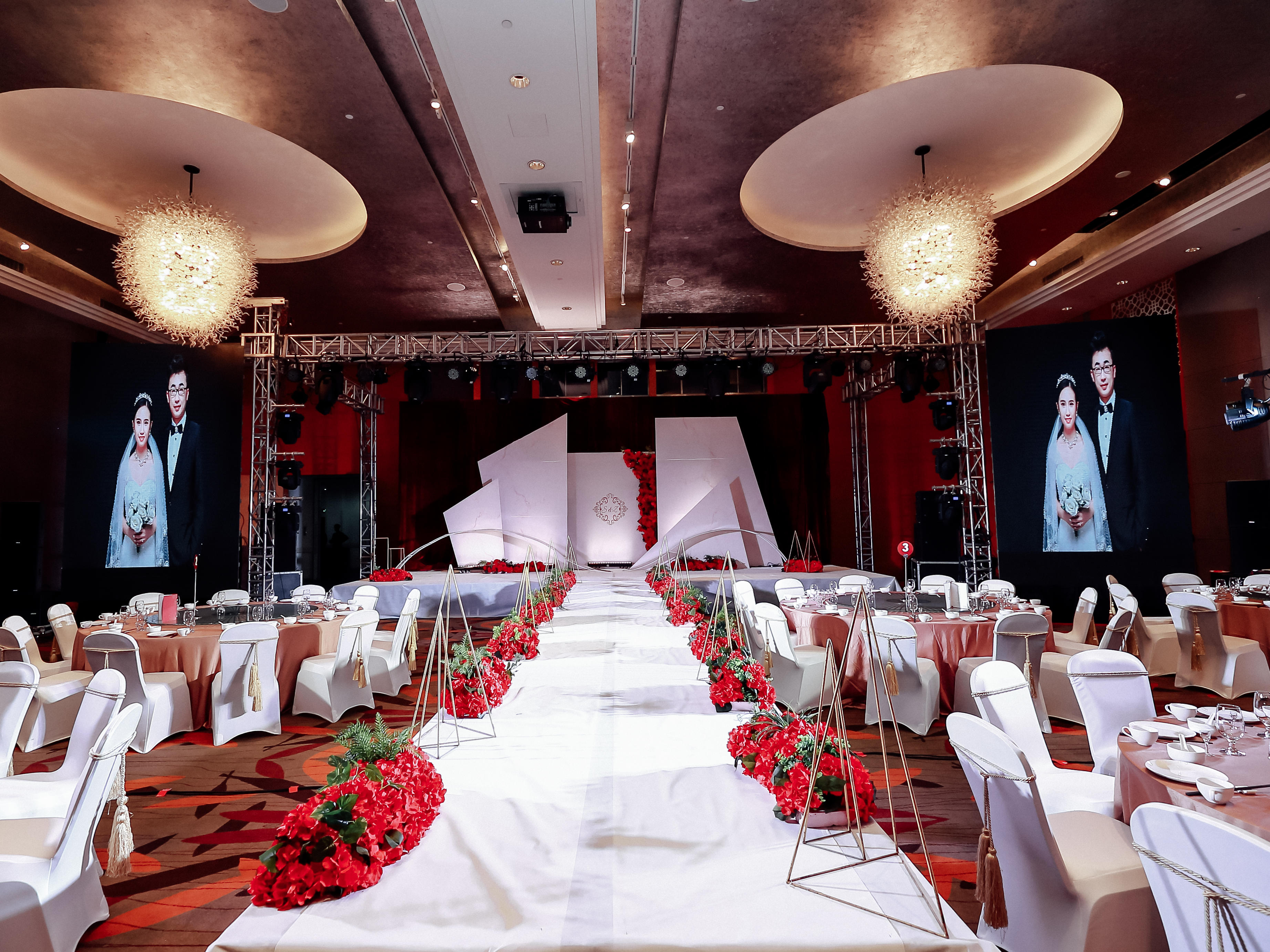 温迪婚礼——精品小预算，场布灯光全包含 