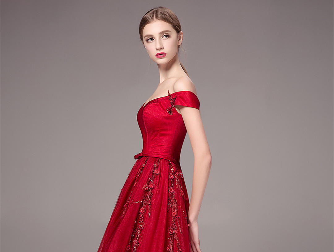 二纱一礼+秀禾/龙凤褂（男女各一套）