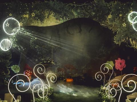 【童话色系】爱丽丝的奇妙园|新世界酒店