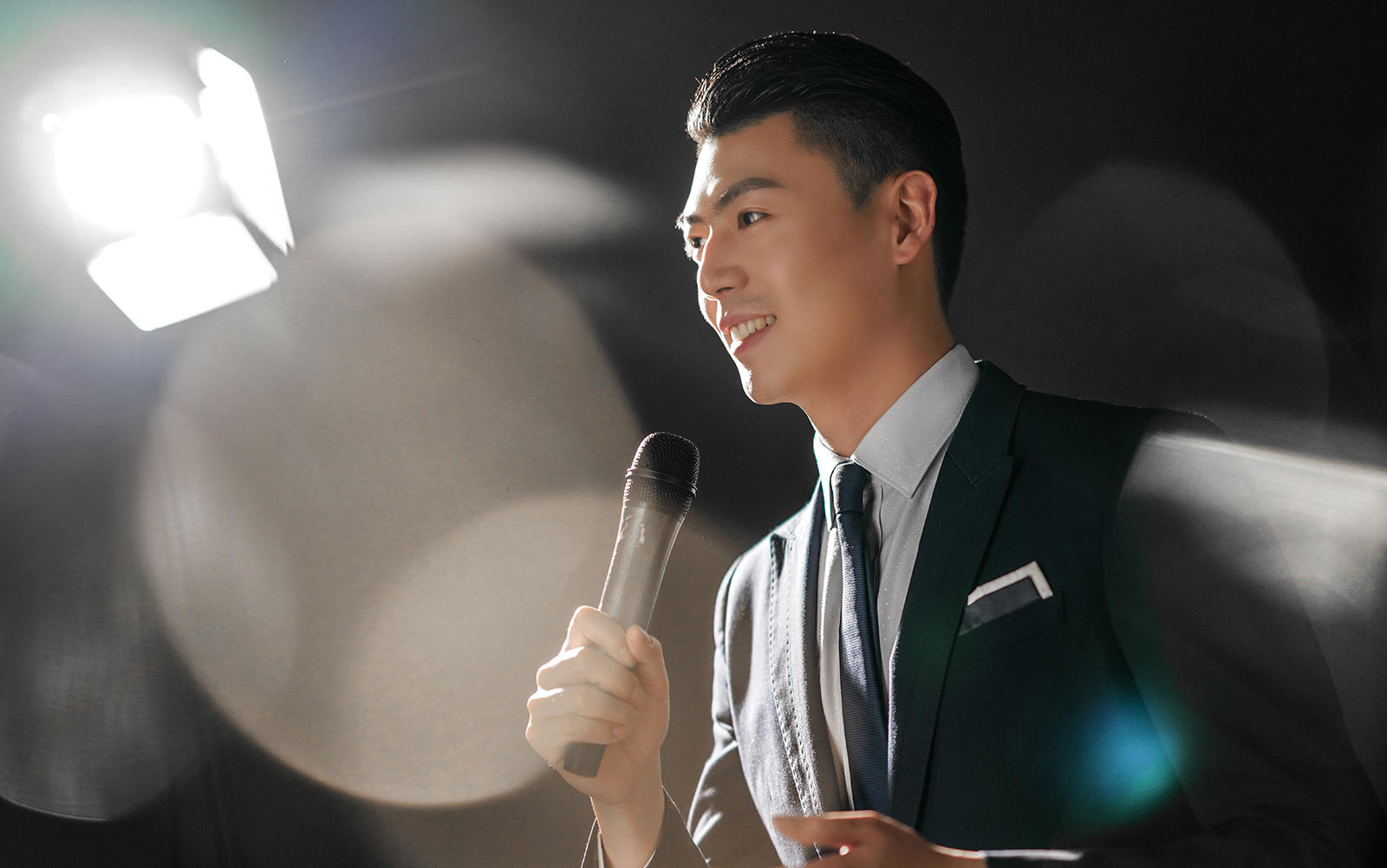 司仪于宙（超高颜值，广告演员，网红司仪）