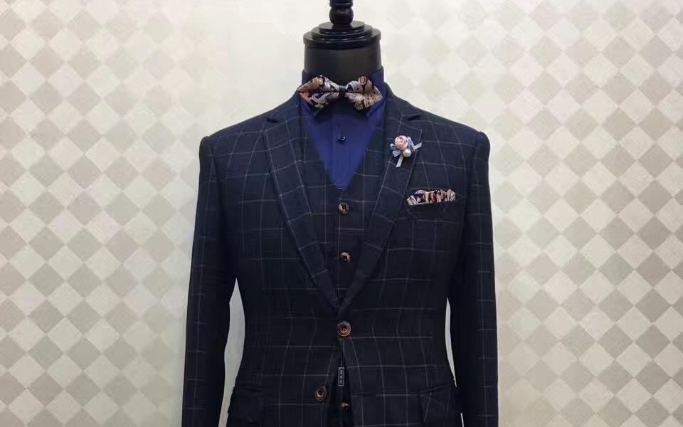 M&Z梦庄婚纱礼服馆 ----男士礼服