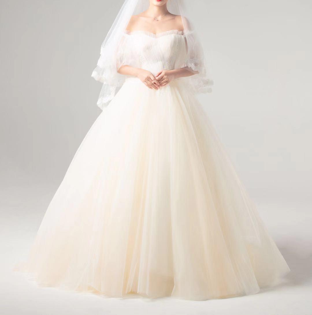 【亚东婚纱】限时单租 爆款齐地纱