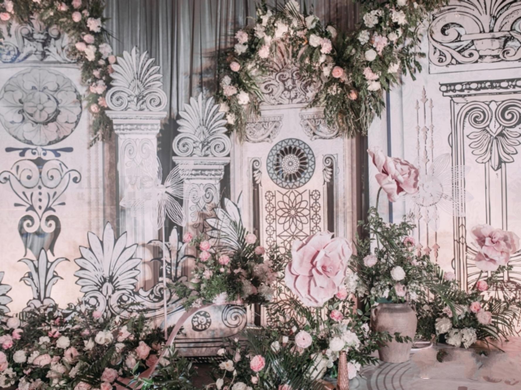 『 周小姐的唐顿庄园 』