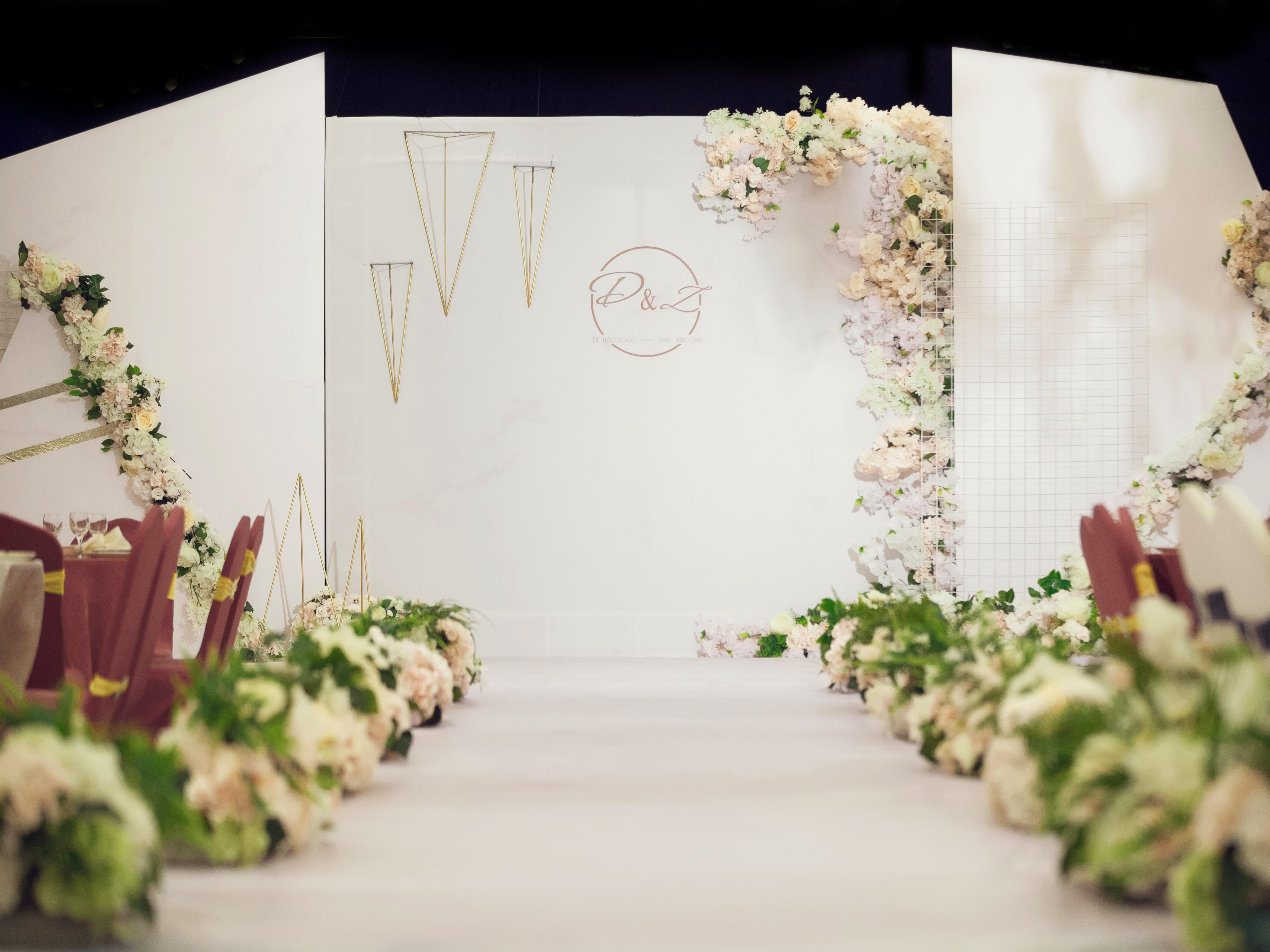 温迪婚礼—场布+灯光音响+花艺