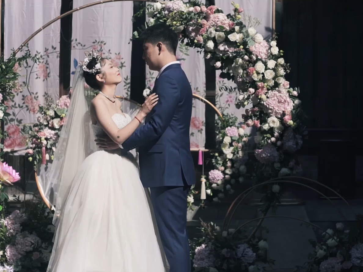 首席级三机婚礼电影    