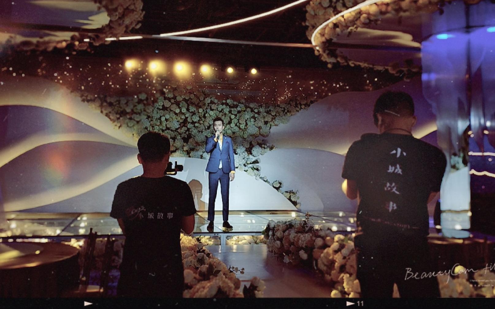 《天空之城》-飞行员与空姐的爱情故事