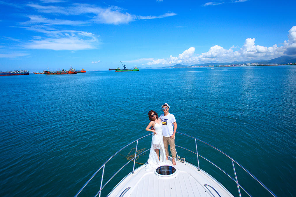 轻奢套系：【精品海景拍摄主题】+【完美婚嫁产品】