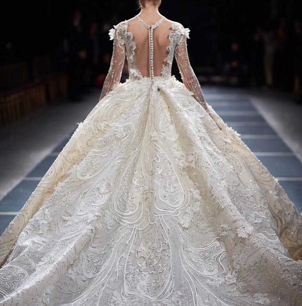 【奢华六件套】仪式纱＋出门纱+敬酒服+伴娘服4件