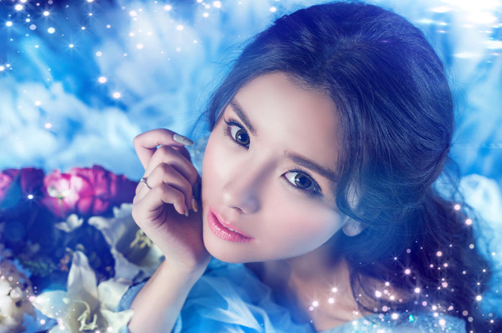 爱上女王