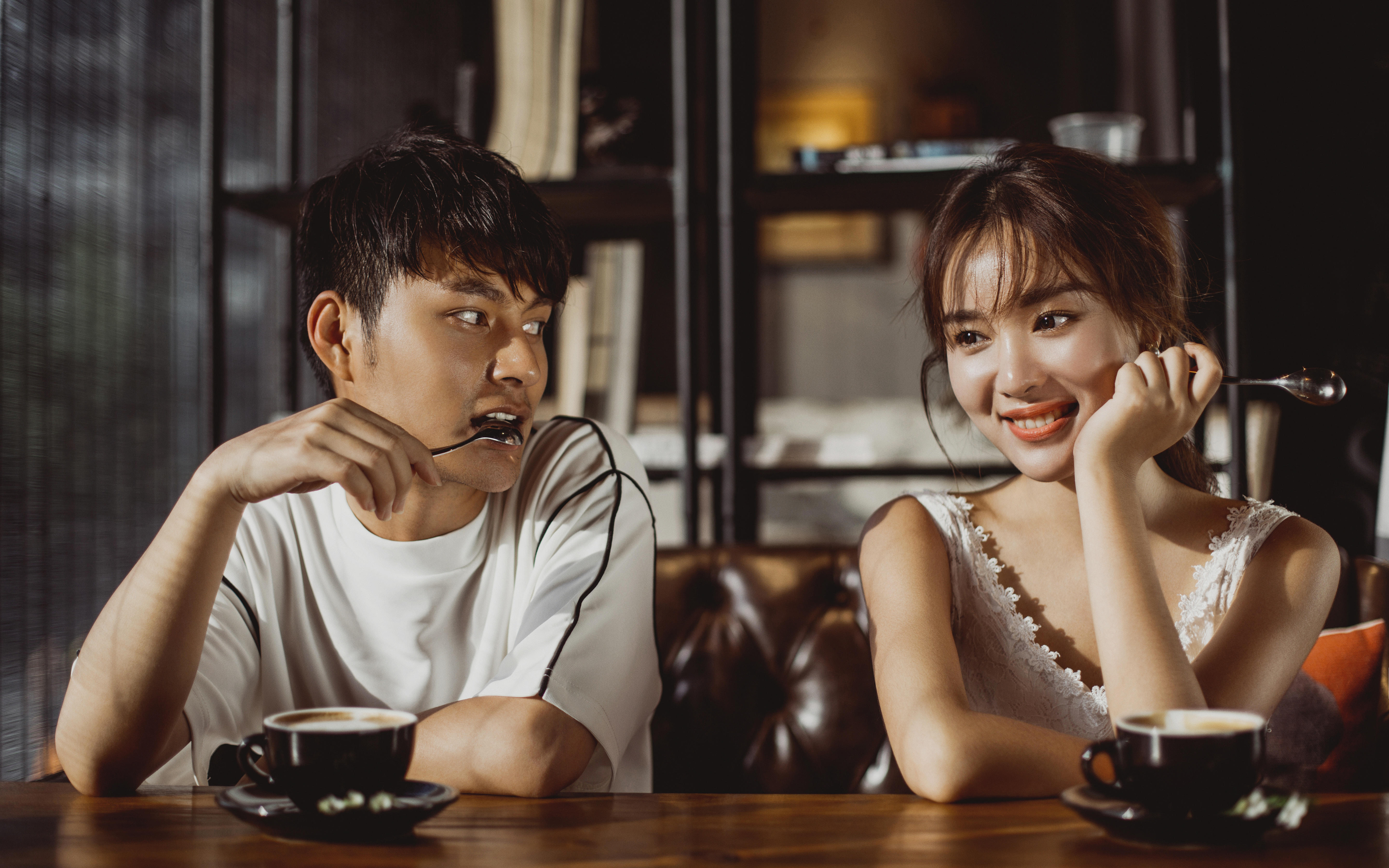 【创镜界摄影】冬季室内情侣个性定制拍摄计划