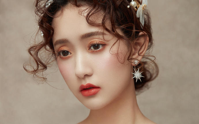 【好評如潮】甜蜜暴擊少女系婚紗照造型