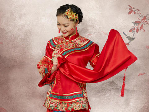 吉祥如意秀禾服 中式结婚礼服 中国嫁衣 真丝织锦