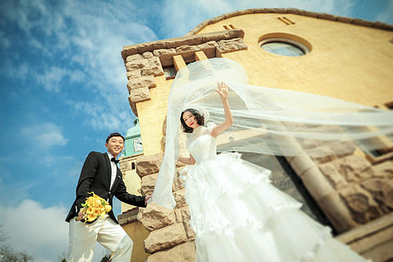 精品春季特惠3520春季档期稀缺，预购从速。