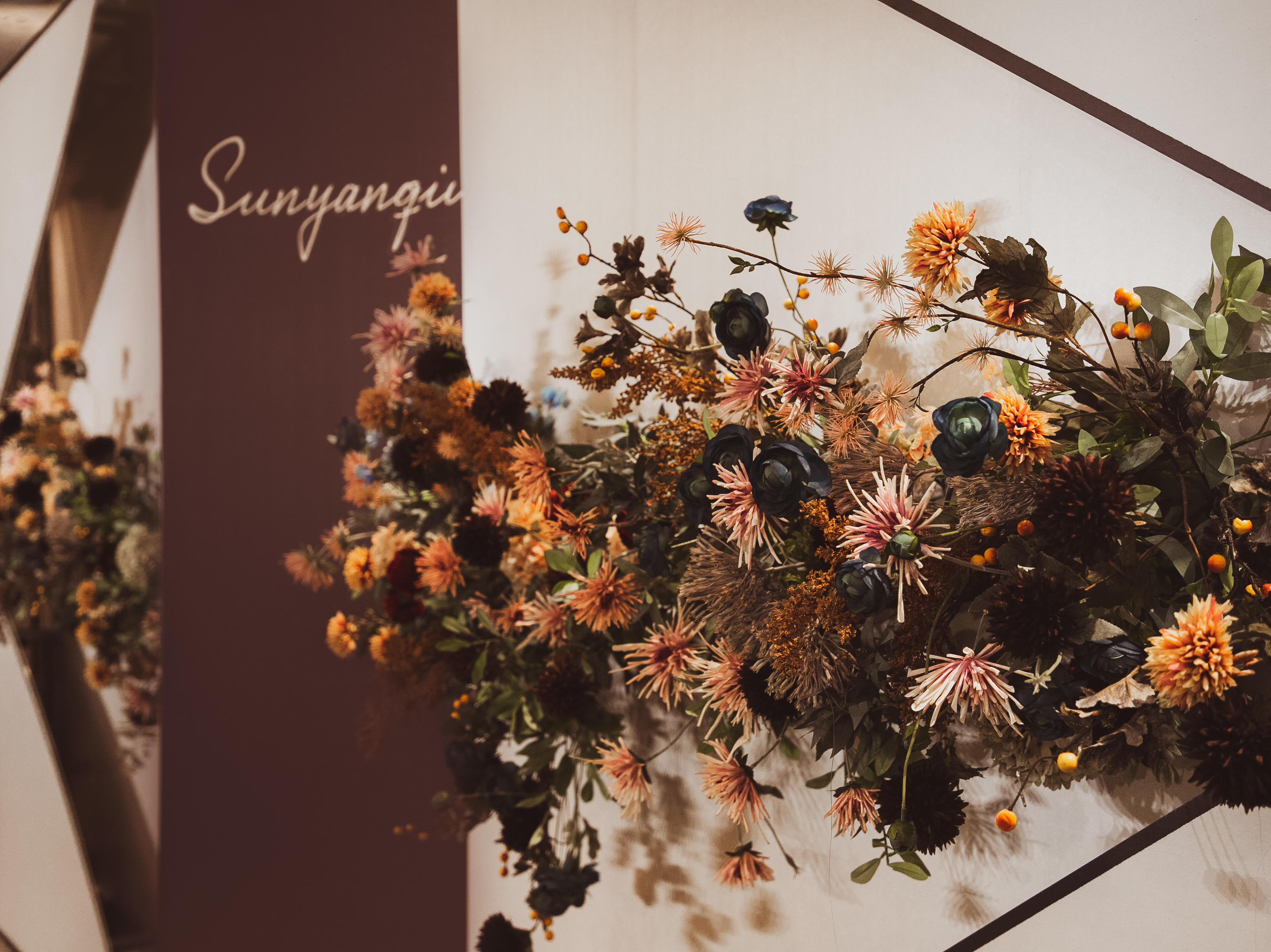 【花小姐】喜来登·创意瓦楞纸·进口花材·人气套餐