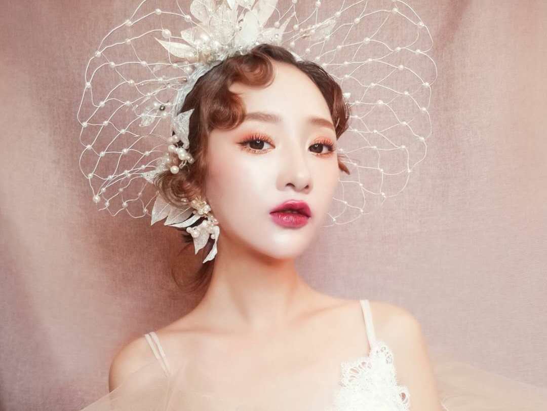 【高人气】高级化妆师跟妆套餐4妆4造+妈妈妆