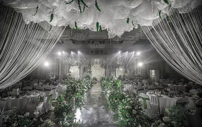 张家界婚礼+婚纱照特惠套系