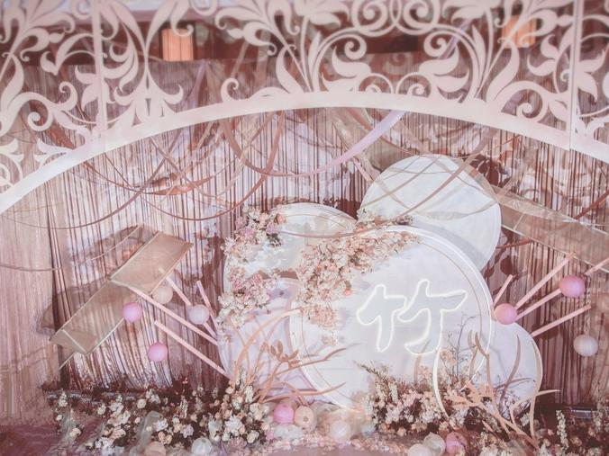 淡粉精致中式婚礼——山盟海誓祈愿家人笙盘同音