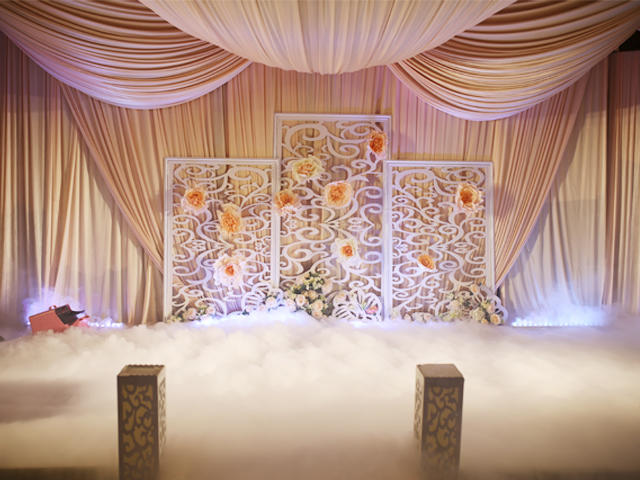 【奥丽奥婚礼】温暖大气的香槟色系婚礼