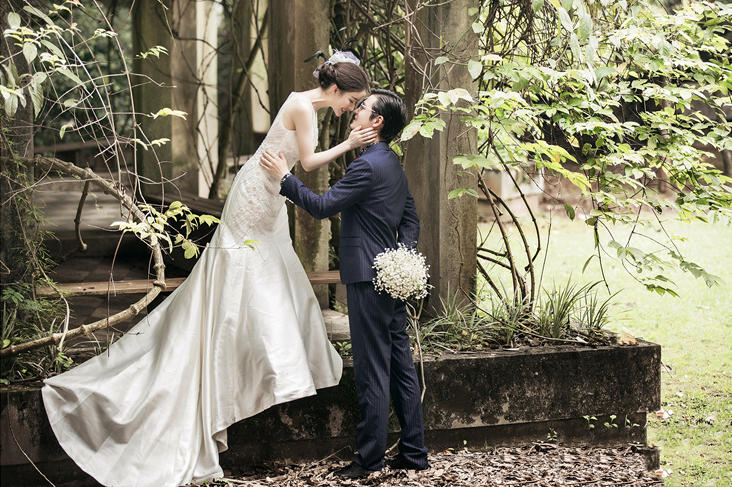 【双影像】电影剧情风格6服6造 拍摄两天 海景照