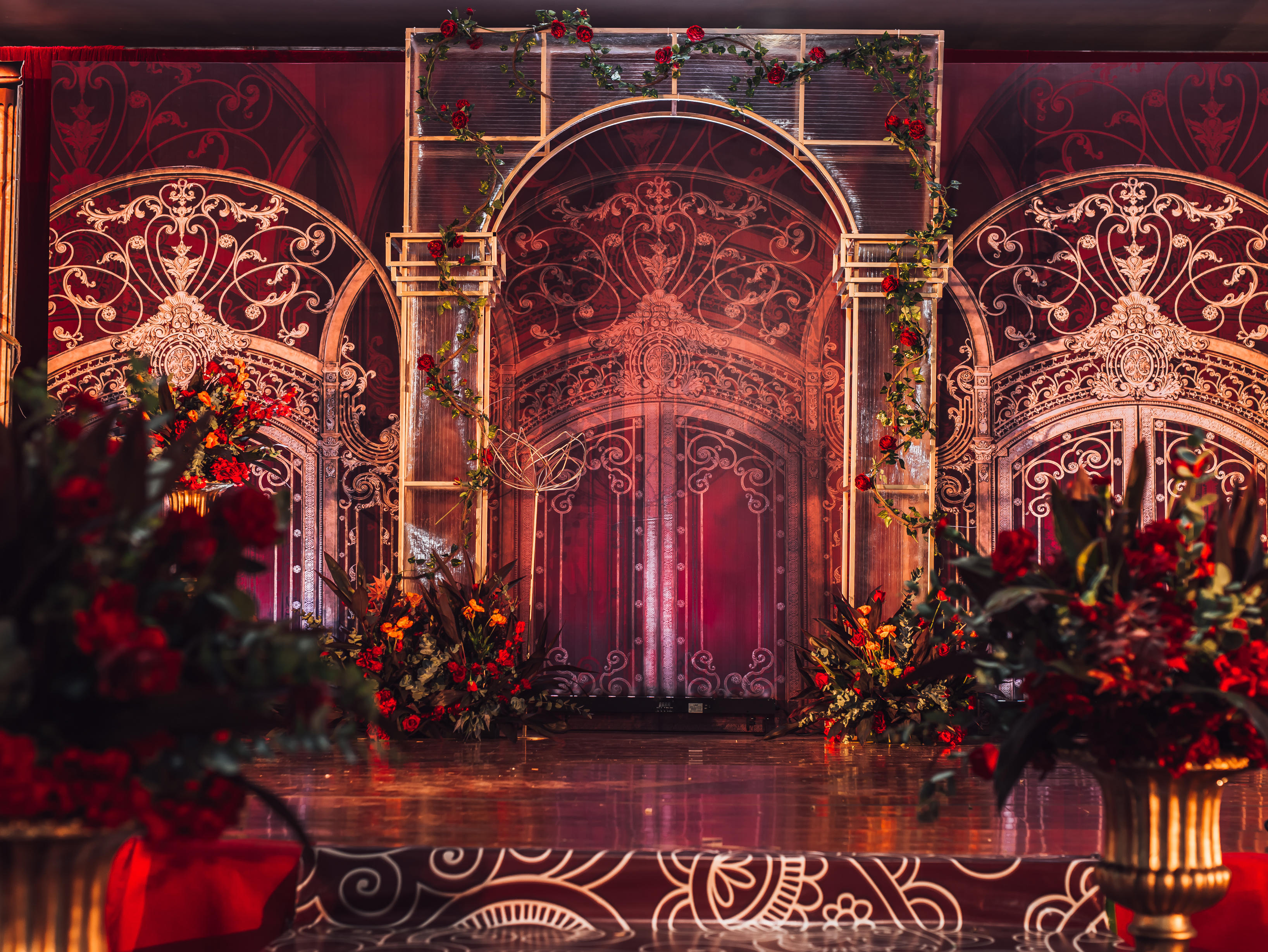 77婚礼/激情四溢的红金婚礼