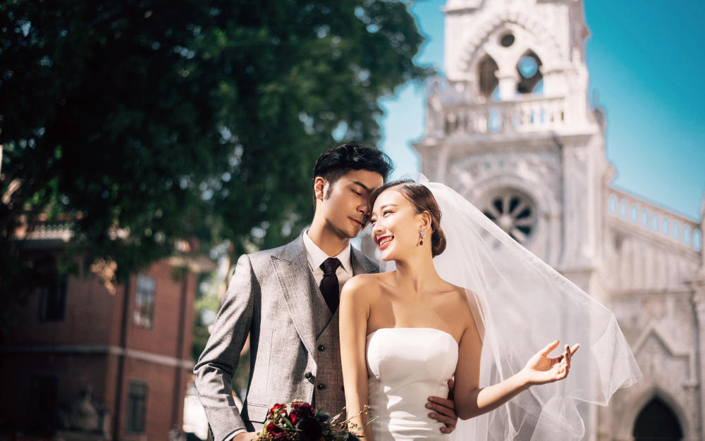 《黛茜婚纱摄影》 夏季2999冰点价 无隐形消费