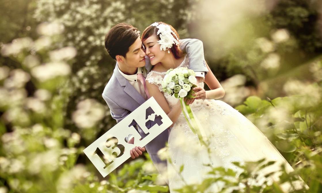 2015全新3999元婚纱套系