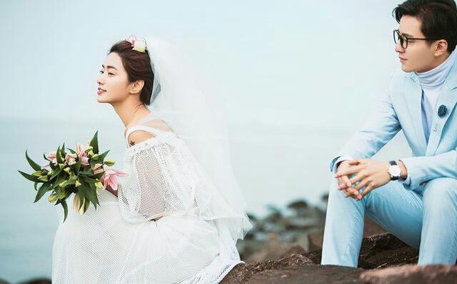 【性价比推荐】8服8造/精修60张/送全新婚纱