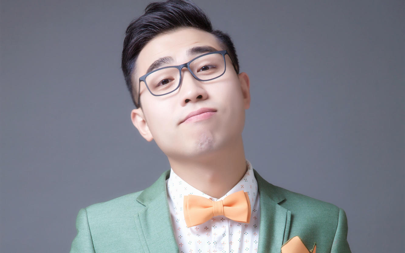 婚礼主持+本人团队总监档（双录+双照+跟妆）