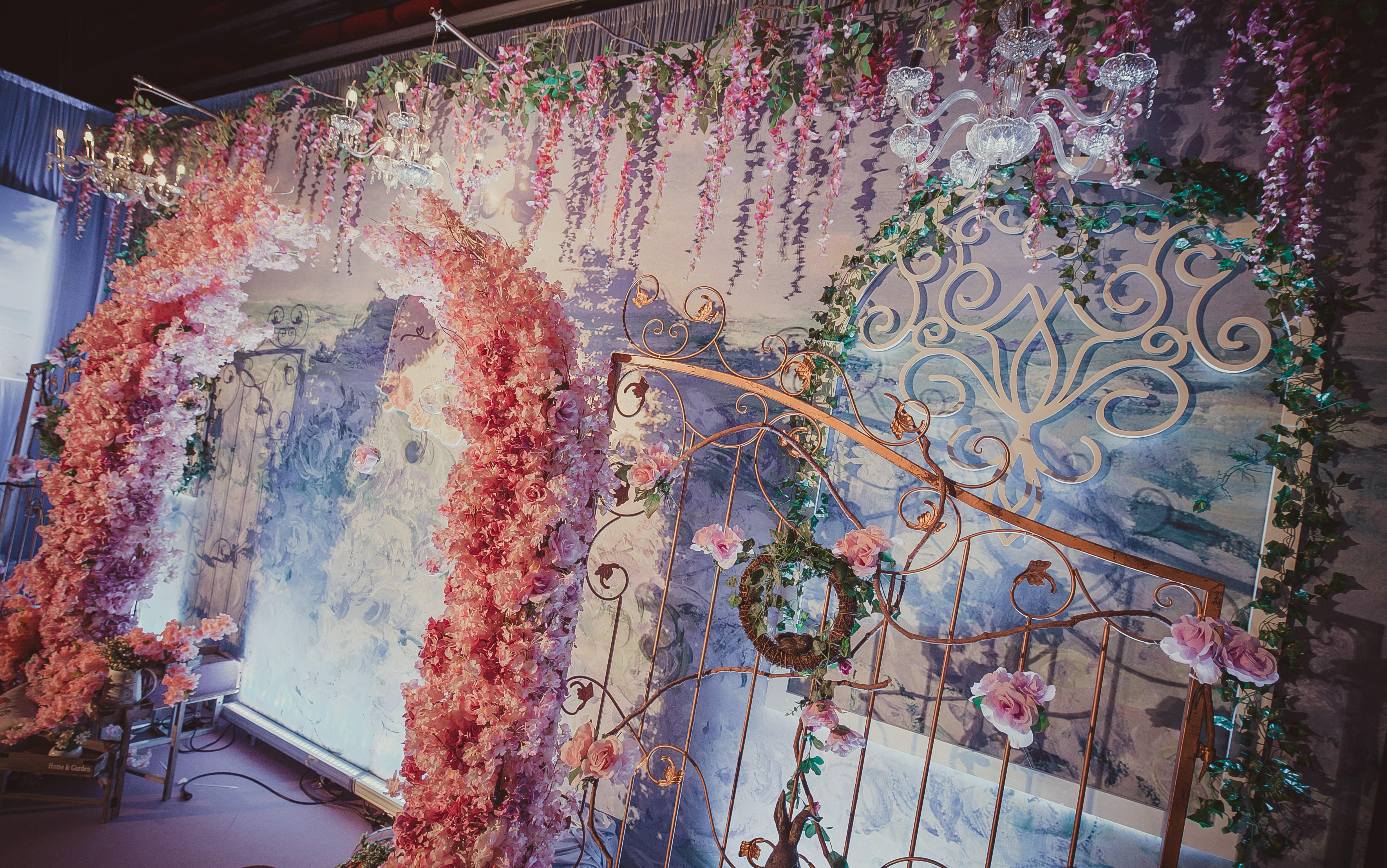 粉色浪漫婚礼策划省心优选