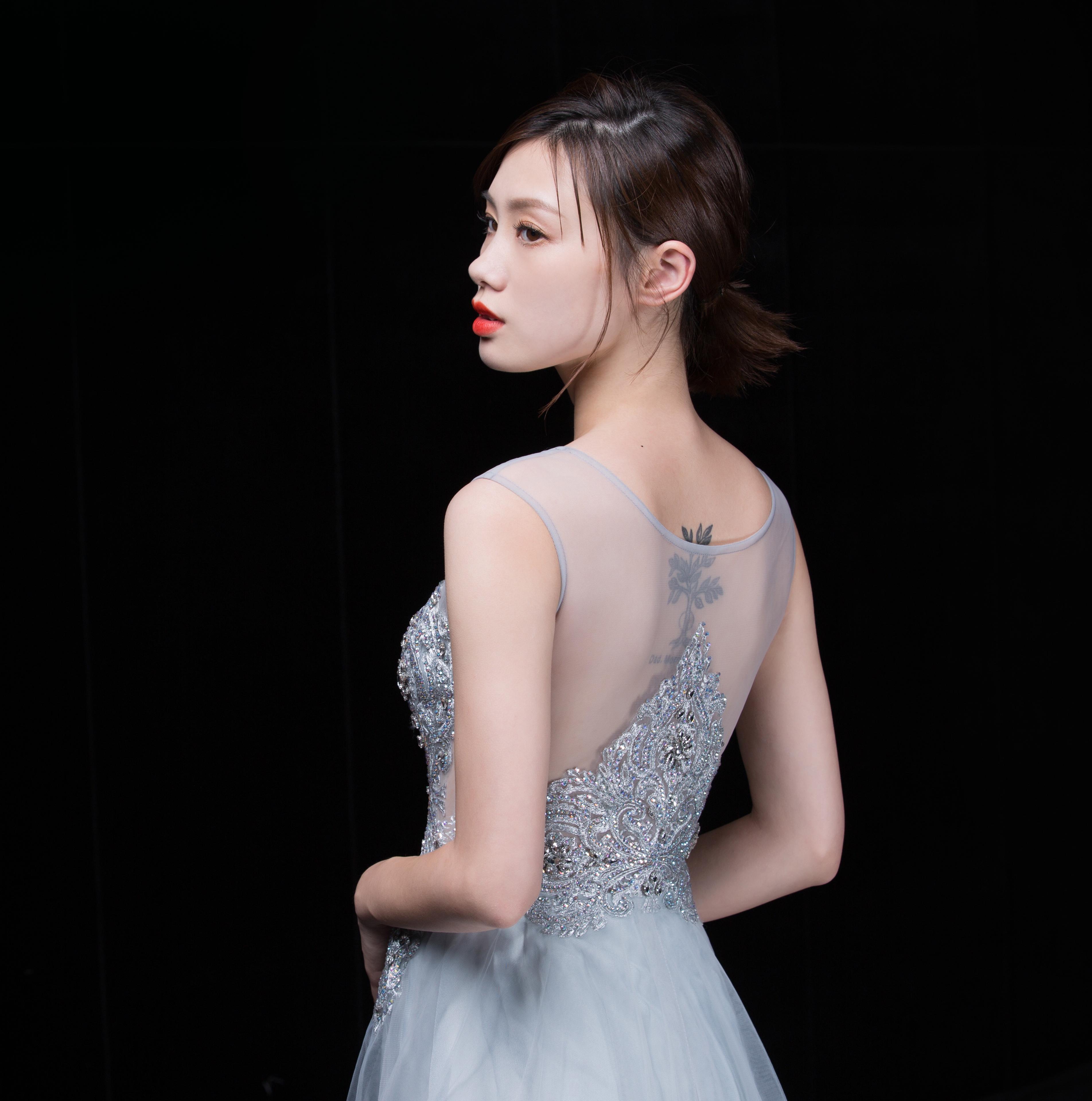 【超值精选】婚纱摄影礼服套餐